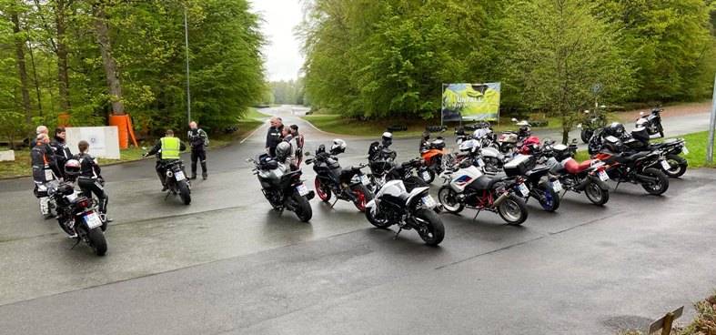 Motorraeder FST 19.04.2026